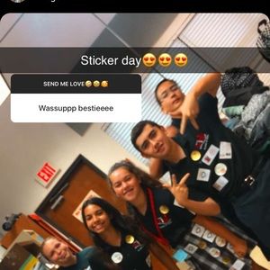 Meet your Posher, Danielle